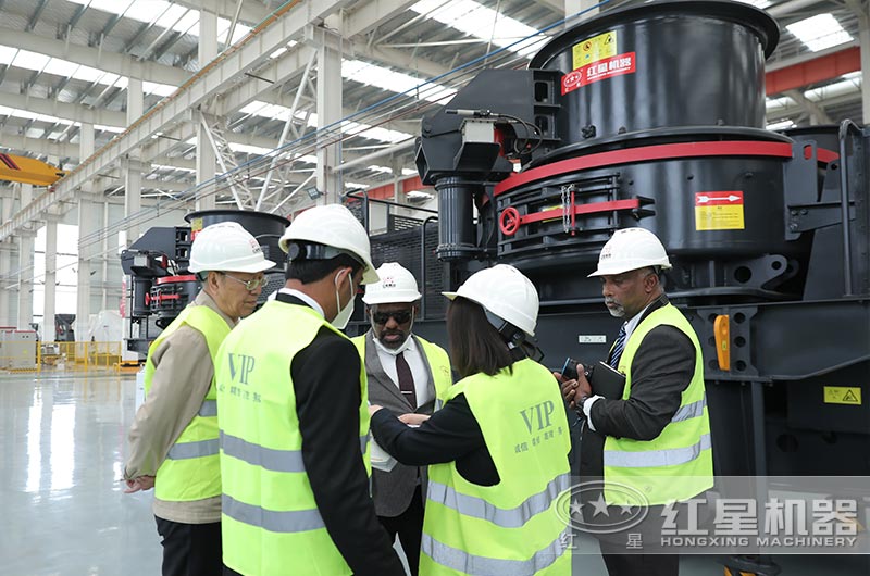 客戶來廠選購(gòu)中